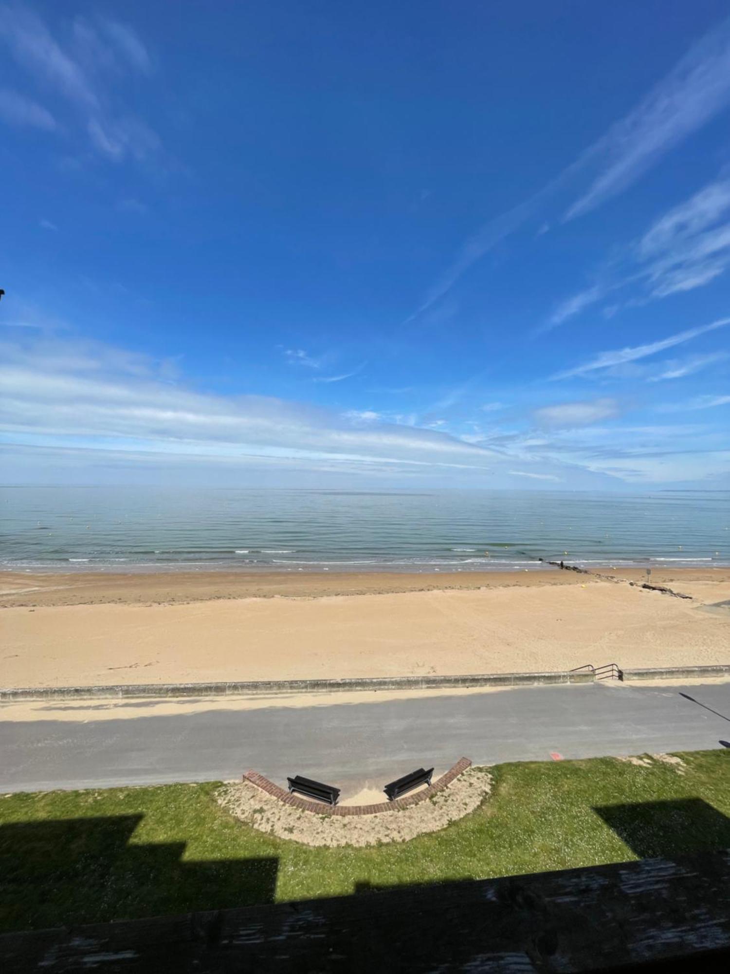 Appartement Vu Sur Mer كابورغ المظهر الخارجي الصورة